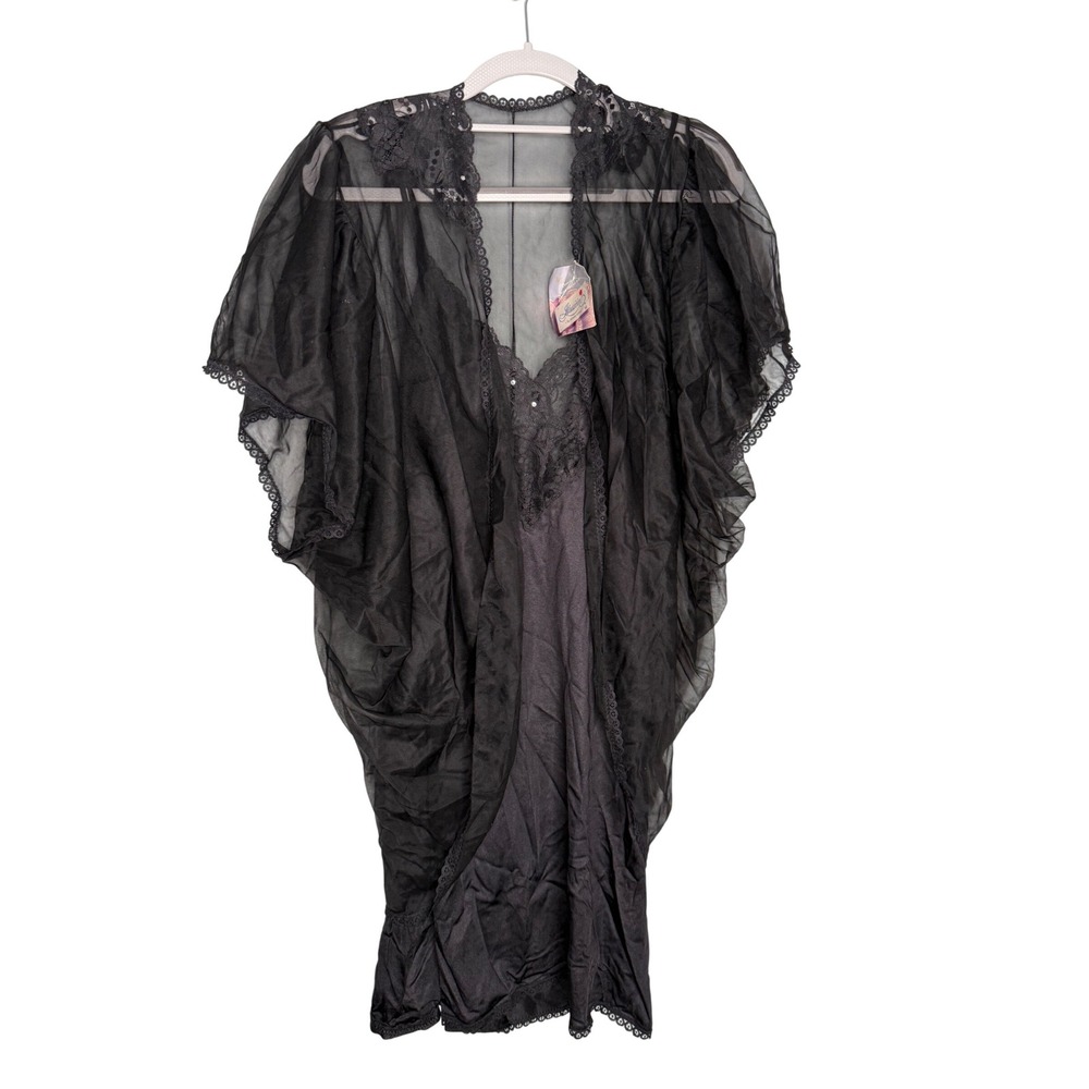 NWT Deadstock Vintage Illusion black lace nightgown and matching pegnior